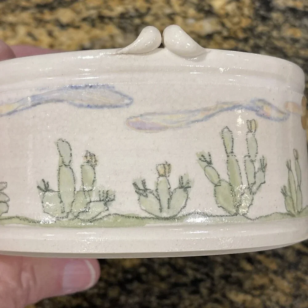Vtg Handcrafted Lynn Gray Signed‎ Art Pottery Desert Cactus Bowl Rim Pinch Deco